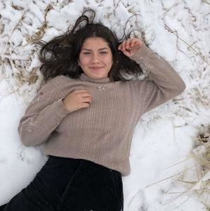 Meet your Posher, Rebecca